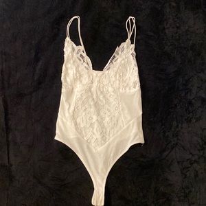 FREE PEOPLE White “Adella” Bodysuit Size M